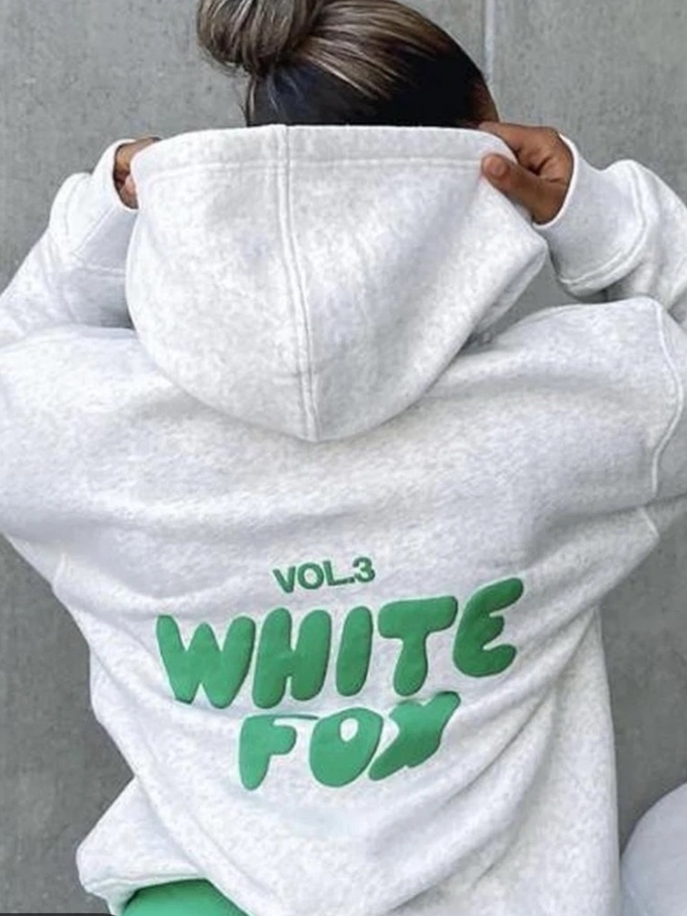 White Fox Boutique Offstage Light Gray Hoodie Sz M/L - Picture 12 of 12
